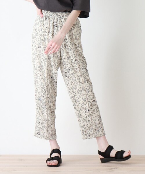 Cutie Blonde（キューティーブロンド）の「◆【S-L】花柄パイピングパンツ（その他パンツ・レディース・イエロー系9/アイボリー系6/ネイビー系9・03/02/01）」の13枚目の写真