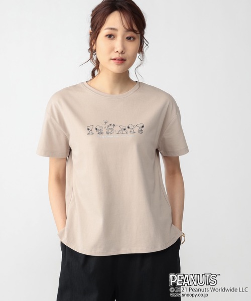 Petit Honfleur(プチオンフルール)の「【スヌーピー】フロントロゴプリント コラボTシャツ(Tシャツ/カットソー・レディース・ホワイト/ブルー/ベージュ・M/L)」の21枚目の写真