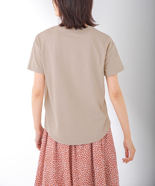 Petit Honfleur(プチオンフルール)の「【スヌーピー】フロントロゴプリント コラボTシャツ(Tシャツ/カットソー・レディース・ホワイト/ブルー/ベージュ・M/L)」の14枚目の写真
