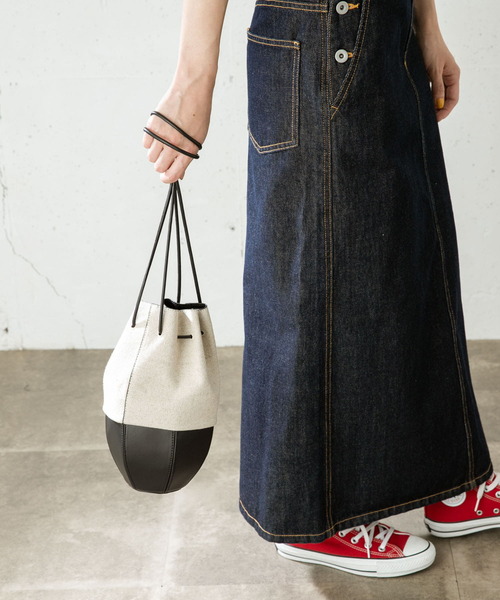 URBAN RESEARCH Sonny Label（アーバンリサーチサニーレーベル）の「ミニ巾着バッグ（ショルダーバッグ・レディース・キャメル/ブラック・ONE）」の2枚目の写真