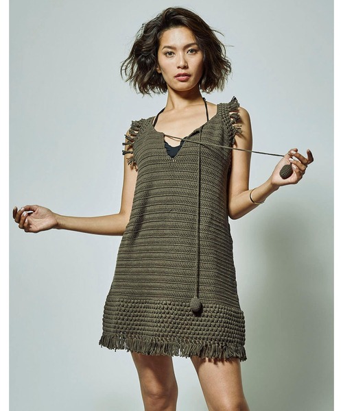 mikomori（ミコモリ）の「CLUSTER KNIT（ワンピース・レディース・ブラック/カーキ・FREE）」の2枚目の写真