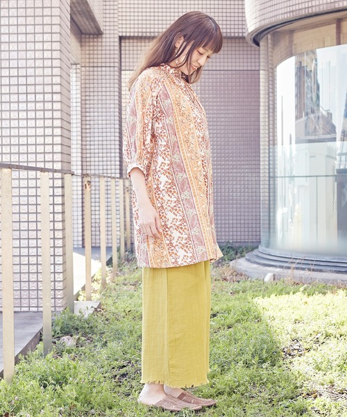 チャイハネ（チャイハネ）の「【チャイハネ】yul コットンドビーブロックプリントトップス（シャツ/ブラウス・レディース・ベージュ/グリーン/レッド・FREE）」の4枚目の写真