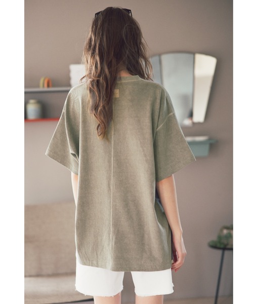 ALEXIA STAM（アリシアスタン）の「Pigment Dyed Oversized Tee/ピグメントダイオーバーサイズティー（Tシャツ/カットソー・レディース・モカ/カーキ/チャコールグレー・FREE）」の14枚目の写真