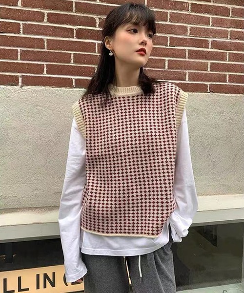 Jewelobe（ジュエローブ）の「オーバーサイズハーリキンチェックニットベスト（ベスト・レディース・ネイビー/ブラック/オフホワイト・FREE）」の22枚目の写真