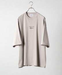 シンプルロゴルーズカットソー