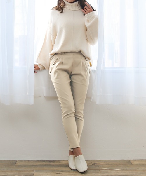 Social GIRL（ソーシャルガール）の「2タック 裏起毛 ストレッチ テーパードパンツ イージーパンツ（その他パンツ・レディース・ネイビー/オフホワイト/ベージュ/カーキ/ブラック/グレイッシュベージュ・L/LL/M）」の14枚目の写真