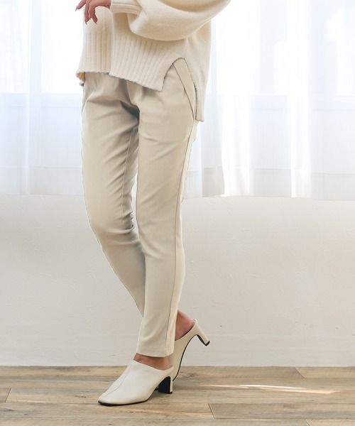 Social GIRL（ソーシャルガール）の「2タック 裏起毛 ストレッチ テーパードパンツ イージーパンツ（その他パンツ・レディース・ネイビー/オフホワイト/ベージュ/カーキ/ブラック/グレイッシュベージュ・L/LL/M）」の17枚目の写真