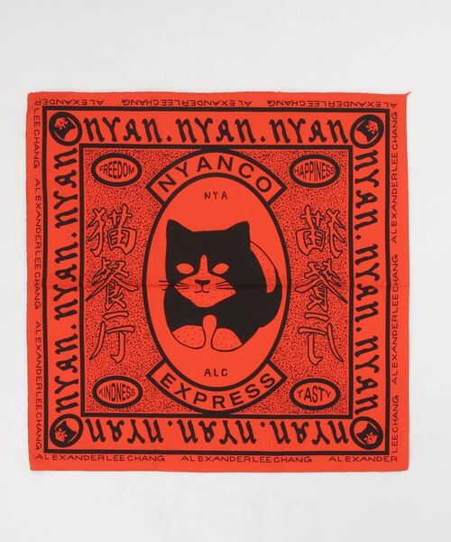 AlexanderLeeChang（アレキサンダーリーチャン）の「NYANCO EXP BANDANA（バンダナ/スカーフ・メンズ・ベージュ/オレンジ/ブルー・ONESIZE）」の3枚目の写真