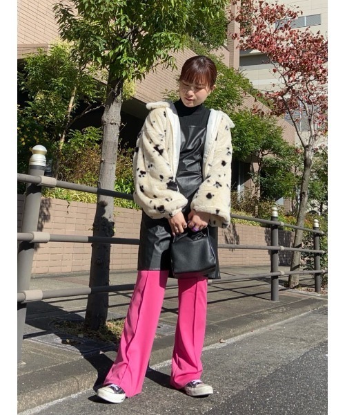 WC(ダブル シー)の「カラーイージーパンツ(スラックス・レディース・ピンク/オレンジ/ブルー/グリーン・FREE)」の11枚目の写真