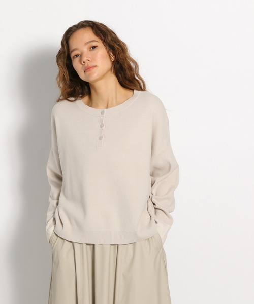 niko and...(ニコアンド)の「洗える2WAYネックデザインプルオーバー(ニット/セーター・レディース・ライトグレー/ブラック/ネイビー/ブラウン・MEDIUM/LARGE)」の2枚目の写真