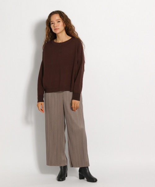 niko and...(ニコアンド)の「洗える2WAYネックデザインプルオーバー(ニット/セーター・レディース・ライトグレー/ブラック/ネイビー/ブラウン・MEDIUM/LARGE)」の6枚目の写真