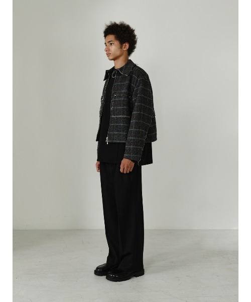 IEY(アイイーワイ)の「【IEY】【2021AW】CUTTING WOOL SHORT JUMPER IYJPBD001(ブルゾン・メンズ・ブラック/ダークグレー・M/L)」の19枚目の写真