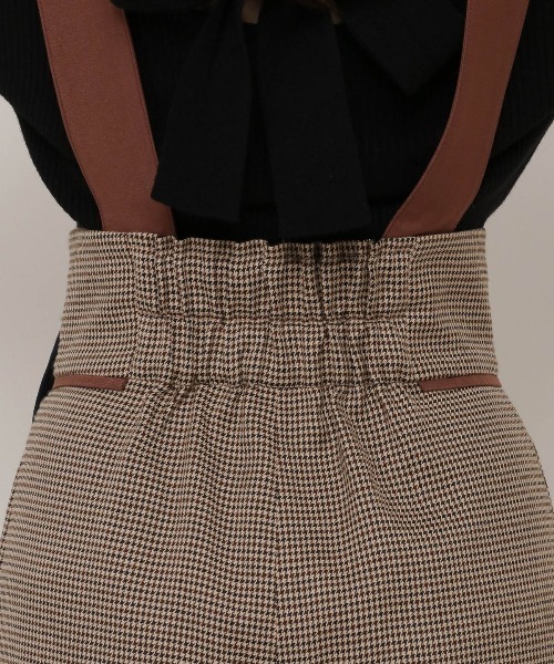 REDYAZEL(レディアゼル)の「配色サス付きワイドパンツ(その他パンツ・レディース・ベージュ系その他/ネイビー/ベージュ・MEDIUM/SMALL)」の11枚目の写真