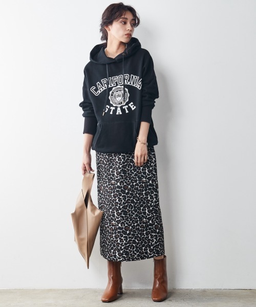 CHIC STYLE(シックスタイル)の「<大きいサイズ>レオパードジャガードタイトロングスカート シックスタイル(スカート・レディース・ブラウン系/ブラック系・5/7/2/4/3/6/1)」の22枚目の写真