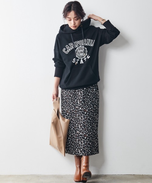 CHIC STYLE(シックスタイル)の「<大きいサイズ>レオパードジャガードタイトロングスカート シックスタイル(スカート・レディース・ブラウン系/ブラック系・5/7/2/4/3/6/1)」の10枚目の写真