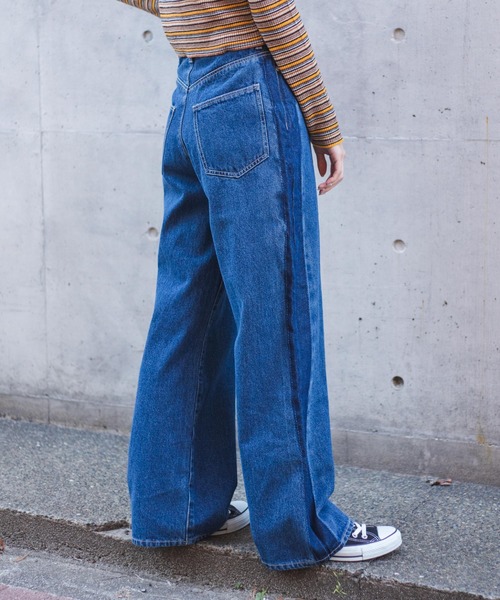 WEGO（ウィゴー）の「WEGO/ウエストフィットワイドストレートラインパンツ（デニムパンツ・レディース・インディゴブルー/ブラック系その他・MEDIUM/SMALL/LARGE）」の13枚目の写真