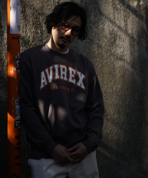 AVIREX（アヴィレックス）の「【直営店限定】ニューヨーク カレッジ ロゴ スウェット / NEWYORK COLLEGE LOGO SWEAT / アヴィレックス / AVIREX（スウェット・メンズ・グリーン/パープル/チャコールグレー・MEDIUM/LARGE/X-LARGE）」の15枚目の写真