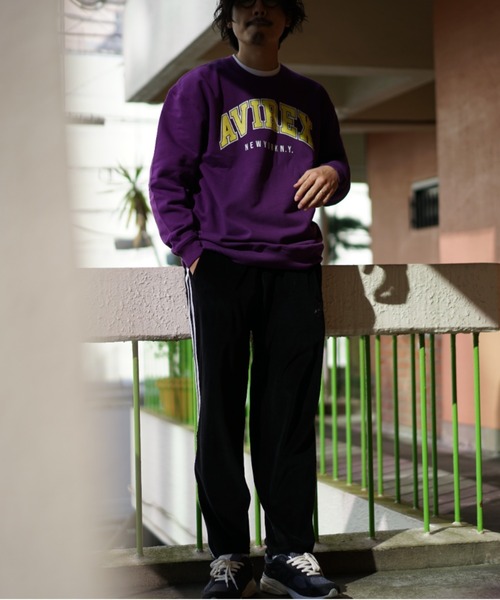 AVIREX（アヴィレックス）の「【直営店限定】ニューヨーク カレッジ ロゴ スウェット / NEWYORK COLLEGE LOGO SWEAT / アヴィレックス / AVIREX（スウェット・メンズ・グリーン/パープル/チャコールグレー・MEDIUM/LARGE/X-LARGE）」の16枚目の写真