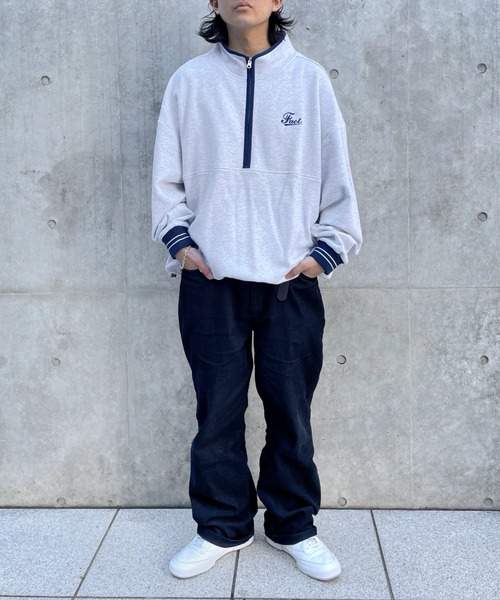 WHO'S WHO gallery（フーズフーギャラリー）の「COOPER FACTパイピングハーフジップ（スウェット・メンズ・アッシュグレー/ネイビー/イエロー/ブラック・FREE）」の14枚目の写真