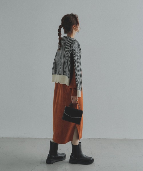 Fashion Letter(ファッションレター)の「Vネックニットロングワンピース(ワンピース・レディース・ブラック/ライトグレー/ベージュ/ブラウン/グレー・M~L/LL~3L/4L~5L)」の7枚目の写真