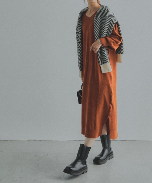 Fashion Letter(ファッションレター)の「Vネックニットロングワンピース(ワンピース・レディース・ブラック/ライトグレー/ベージュ/ブラウン/グレー・M~L/LL~3L/4L~5L)」の9枚目の写真