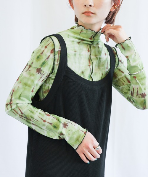 select MOCA（セレクトモカ）の「ハイネックニュアンス柄シアーメロートップス（Tシャツ/カットソー・レディース・グリーン・FREE）」の15枚目の写真