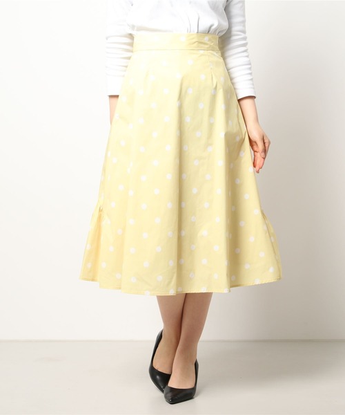 31 Sons de mode（トランテアン　ソン　ドゥ　モード）の「ドットバックチュールスカート（スカート・レディース・ブラック/イエロー/クリーム・38/36）」の15枚目の写真