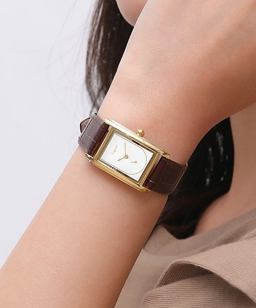 Ungrid（アングリッド）の「【ungrid/アングリッド】シグネチャー レクタングルフェイス  腕時計（アナログ腕時計・レディース・ブラック/ダークブラウン/ブラウン/シルバー/グリーン/キャメル・FREE）」の3枚目の写真