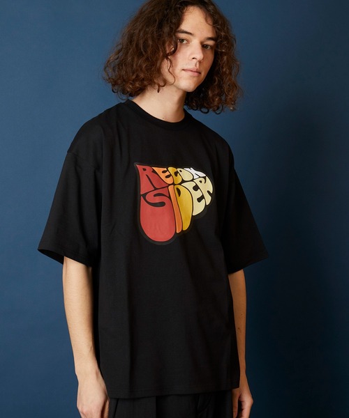 unrelaxing(アンリラクシング)の「オーバーサイズ ルーズビッグシルエット ドロップショルダーTシャツ(Tシャツ/カットソー・メンズ・その他/その他1/その他2/その他3/その他4/その他5/その他8/その他9/ホワイト系/ホワイト系1/ホワイト系2/ホワイト系3/ホワイト系4/ホワイト系5/ホワイト系6/ホワイト系7/ホワイト系8/ホワイト系9/ブラック系/ブラック系1/ブラック系2/ブラック系3/ブラック系4/ブラック系5/ブラック系6/ブラック系7/ブラック系8/ブラック系9/ベージュ系/ベージュ系1/ベージュ系2/ベージュ系3/ベージュ系4/ベージュ系5/ベージュ系6/ベージュ系7/ベージュ系8/ベージュ系9/グリーン系/グリーン系1/グリーン系2/グリーン系3/グリーン系4/グリーン系5/グリーン系6/グリーン系8/グリーン系9/ネイビー系/ネイビー系1/ネイビー系3/ネイビー系4/ネイビー系5/ネイビー系6/ネイビー系8/ネイビー系9/パープル系/パープル系1/パープル系2/パープル系3/パープル系4/パープル系5/パープル系6/パープル系7/パープル系8/パープル系9/イエロー系/イエロー系1/イエロー系2/イエロー系3/イエロー系4/イエロー系5/イエロー系6/イエロー系7/イエロー系8/イエロー系9・FREE)」の16枚目の写真