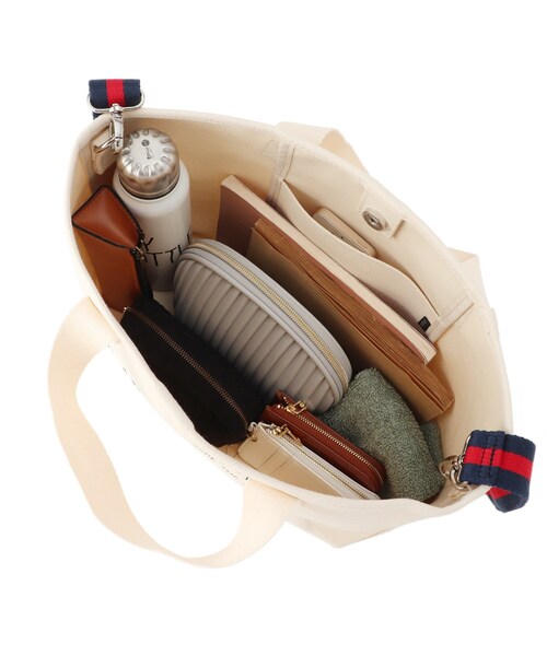 INDIVI（インディヴィ）の「◆【2WAY/A4収納可能】キャンバスショルダー（ショルダーバッグ・レディース・サンドベージュ/オフホワイト・00）」の7枚目の写真