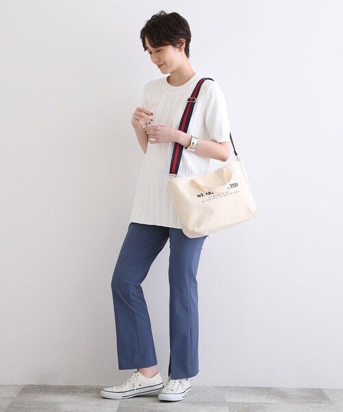 INDIVI（インディヴィ）の「◆【2WAY/A4収納可能】キャンバスショルダー（ショルダーバッグ・レディース・サンドベージュ/オフホワイト・00）」の14枚目の写真