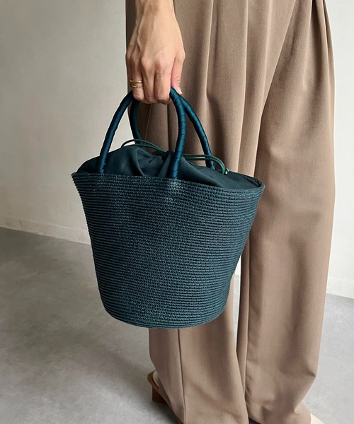 CAPRICIEUX LE'MAGE（カプリシューレマージュ）の「コロールテーパードバッグ（ハンドバッグ・レディース・ホワイト/ピンク/グリーン・FREE）」の8枚目の写真