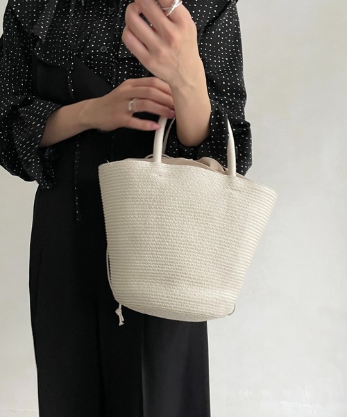 CAPRICIEUX LE'MAGE（カプリシューレマージュ）の「コロールテーパードバッグ（ハンドバッグ・レディース・ホワイト/ピンク/グリーン・FREE）」の13枚目の写真