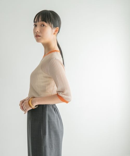 LOWRYS FARM（ローリーズファーム）の「バイカラーシアーリブ５Ｓ　276104（ニット/セーター・レディース・ブラック/ベージュ/ブルー・FREE）」の3枚目の写真