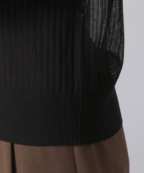 LOWRYS FARM（ローリーズファーム）の「バイカラーシアーリブ５Ｓ　276104（ニット/セーター・レディース・ブラック/ベージュ/ブルー・FREE）」の16枚目の写真