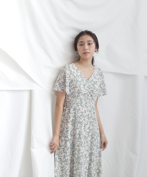 NATURAL BEAUTY BASIC（ナチュラルビューティーベーシック）の「フロントギャザーリーフプリントワンピース（ワンピース・レディース・グレー系その他/ホワイト系その他・SMALL/MEDIUM）」の15枚目の写真