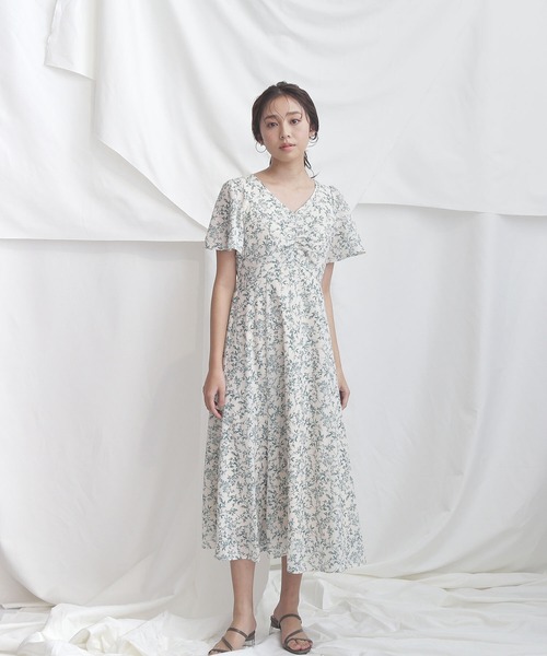 NATURAL BEAUTY BASIC（ナチュラルビューティーベーシック）の「フロントギャザーリーフプリントワンピース（ワンピース・レディース・グレー系その他/ホワイト系その他・SMALL/MEDIUM）」の11枚目の写真