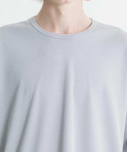 ATTACHMENT（アタッチメント）の「STUDIOUS別注 PLEATS　S/S　TEE（Tシャツ/カットソー・メンズ・ライトグレー/ブラック・1/2）」の15枚目の写真