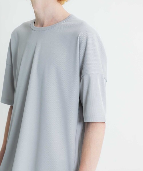 ATTACHMENT（アタッチメント）の「STUDIOUS別注 PLEATS　S/S　TEE（Tシャツ/カットソー・メンズ・ライトグレー/ブラック・1/2）」の14枚目の写真