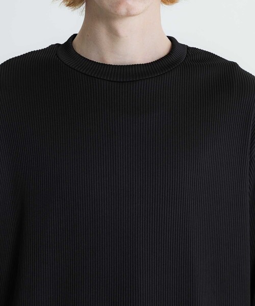 ATTACHMENT（アタッチメント）の「STUDIOUS別注 PLEATS　S/S　TEE（Tシャツ/カットソー・メンズ・ライトグレー/ブラック・1/2）」の7枚目の写真