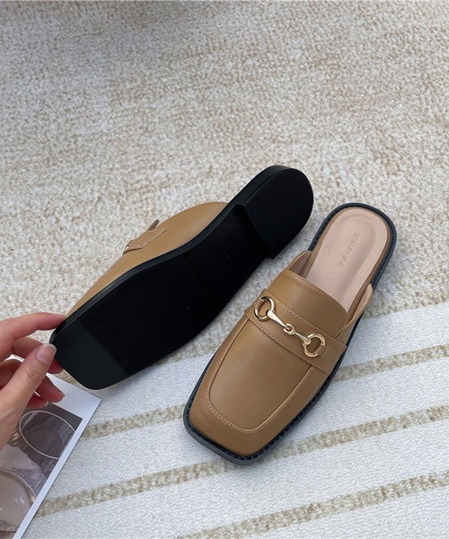 me+em select(ミームセレクト)の「ビットローファースクエアトゥミュールサンダル(サンダル・レディース・ブラック/ブラウン/アイボリー・38/39/37)」の12枚目の写真