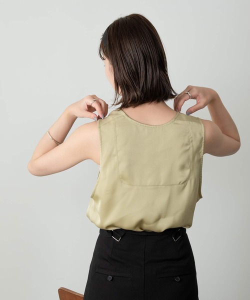 Amiur（エミレ）の「vintage satin no sleeve（Tシャツ/カットソー・レディース・アイボリー/ライム/サーモンピンク・FREE）」の3枚目の写真