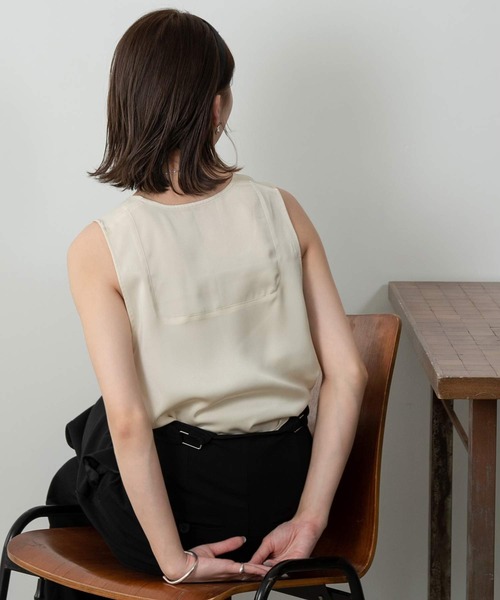 Amiur（エミレ）の「vintage satin no sleeve（Tシャツ/カットソー・レディース・アイボリー/ライム/サーモンピンク・FREE）」の5枚目の写真