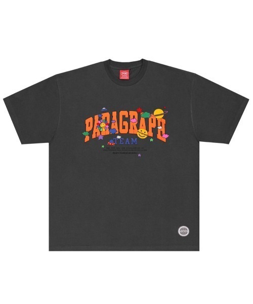 Paragraph（パラグラフ）の「【PARAGRAPH/パラグラフ】056 ARCH LOGO SMILE T-SHIRT/半袖トップス 半袖Tシャツ 白T 黒T Tシャツ プリントTシャツ（Tシャツ/カットソー・メンズ・イエロー/ブルー/パープル/杢グレー/グリーン/アイボリー/チャコールグレー・ONE SIZE）」の3枚目の写真