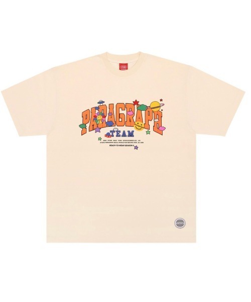 Paragraph（パラグラフ）の「【PARAGRAPH/パラグラフ】056 ARCH LOGO SMILE T-SHIRT/半袖トップス 半袖Tシャツ 白T 黒T Tシャツ プリントTシャツ（Tシャツ/カットソー・メンズ・イエロー/ブルー/パープル/杢グレー/グリーン/アイボリー/チャコールグレー・ONE SIZE）」の2枚目の写真