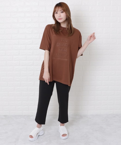 Lace Ladies（レースレディース）の「オーバーサイズ半袖Ｔシャツ（Tシャツ/カットソー・レディース・ホワイト/ブラック/ネイビー/グレー/モカ・M/XL）」の15枚目の写真