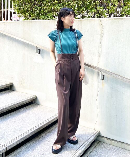 OPAQUE.CLIP（オペークドットクリップ）の「◆C　サス付ハイウエストパンツ【WEB限定サイズ】（サロペット/オーバーオール・レディース・ブラック/ブラウン系その他・40/38/36）」の17枚目の写真