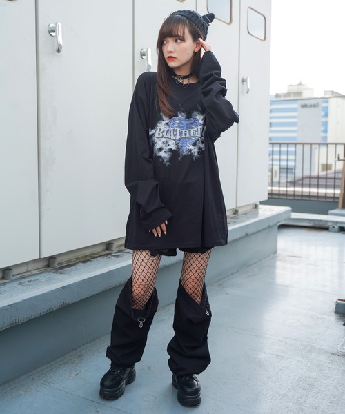 SPINNS（スピンズ）の「サイドジップ厚底スニーカー（スニーカー・レディース・ホワイト/ブラック・L/LL/M）」の19枚目の写真