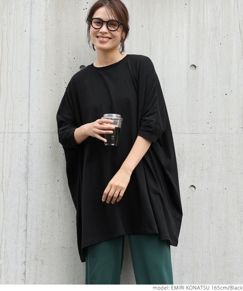 PINKO ブラックTシャツ Coca-Cola 限定ビジュー OO51 PINKO ブラックTシャツ Coca-Cola 限定ビジュー OO51