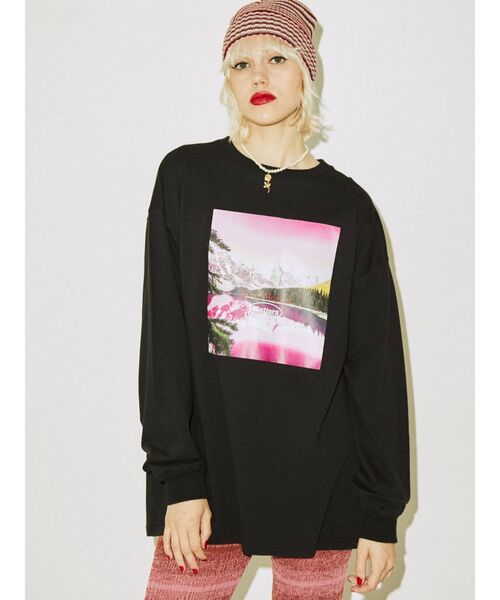 jouetie(ジュエティ)の「ネイチャーフォト ロンT(Tシャツ/カットソー・レディース・オフホワイト/ブラック/パープル・MEDIUM)」の3枚目の写真